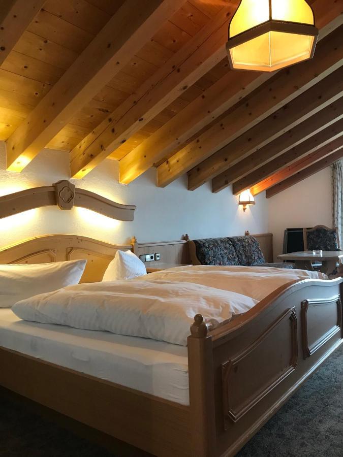Gaestehaus Schwarzlofer ريت ام وينكل المظهر الخارجي الصورة