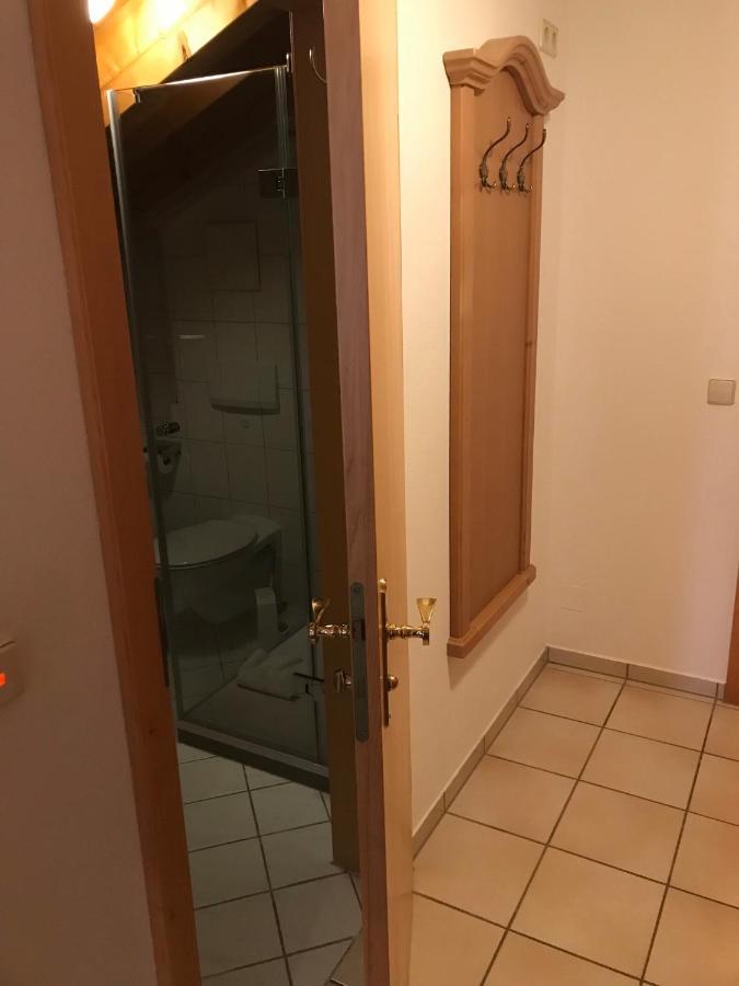 Gaestehaus Schwarzlofer ريت ام وينكل المظهر الخارجي الصورة